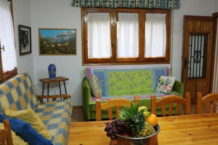 Apartmán L'Arome De Aínsa Exteriér fotografie
