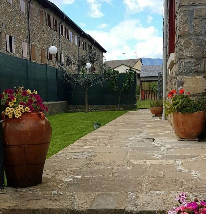Apartmán L'Arome De Aínsa Exteriér fotografie